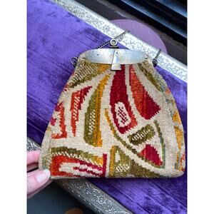 vintage 1960s chenille carpet bag 60s mod purse handbag evening retro accessorie